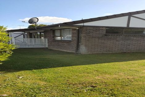 Photo of property in 1/8 Gibson Road, Tuakau, 2121