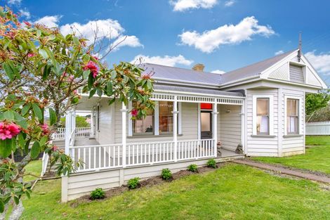 Photo of property in 12 Rata Street, Helensville, 0800