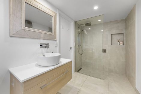 Photo of property in 4 Scroggs Hill Road, Brighton, Dunedin, 9035
