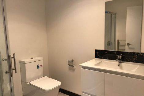 Photo of property in 107u4 Knighton Road, Hillcrest, Hamilton, 3216