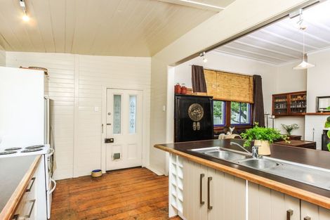 Photo of property in 12 Rata Street, Helensville, 0800