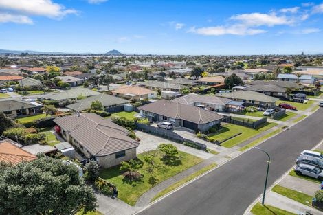 Photo of property in 24 Ocean Crest, Papamoa Beach, Papamoa, 3118