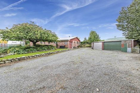 Photo of property in 1 Everett Street, Coalgate, 7673