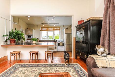 Photo of property in 12 Rata Street, Helensville, 0800