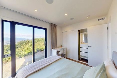 Photo of property in 49 Ashton Fitchett Drive, Brooklyn, Wellington, 6021