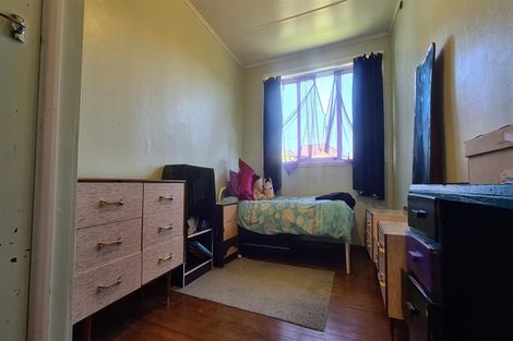 Photo of property in 23 Bibby Street, Waipawa, 4210