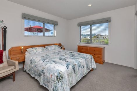 Photo of property in 8 Sando Way, One Tree Point, 0118