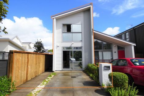 Photo of property in 22 Liquidambar Drive, Hobsonville, Auckland, 0616