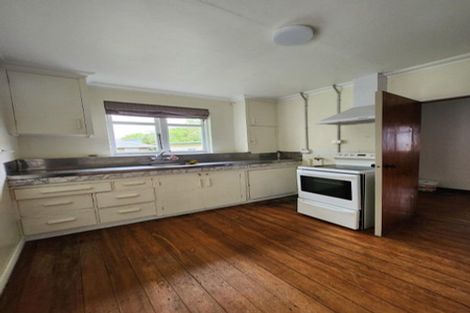 Photo of property in 11 Manuka Street, Stokes Valley, Lower Hutt, 5019