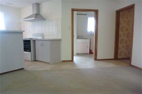 Photo of property in 74 Oakhampton Street, Hornby, Christchurch, 8042