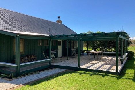 Photo of property in 570 Rahuikiri Road, Tomarata, Wellsford, 0974