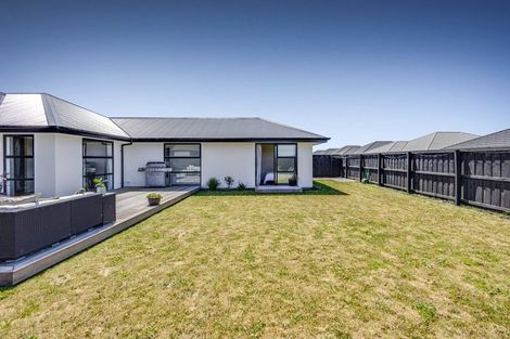 Photo of property in 100 Northmoor Boulevard, Rolleston, 7615