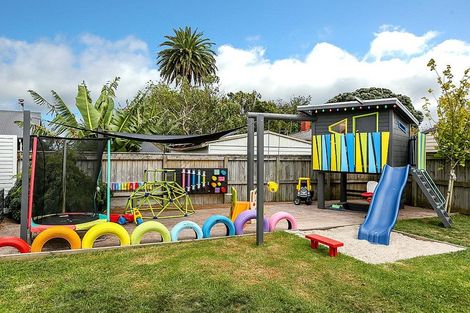 Photo of property in 3 Keene Drive, Bell Block, New Plymouth, 4312