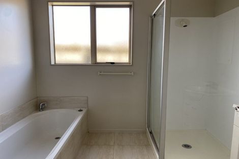 Photo of property in 74a Coxhead Road, Manurewa, Auckland, 2102