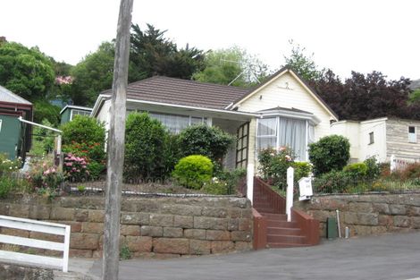 Photo of property in 29 Voelas Road, Lyttelton, 8082