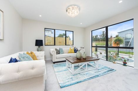 Photo of property in 19 Thomas Rielly Avenue, Hobsonville, Auckland, 0616