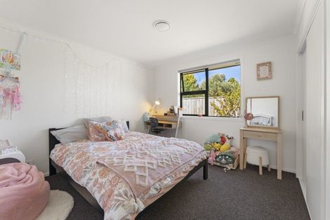 Photo of property in 5 Te Puke Te Ao Way, Otaki, 5512