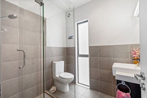 Photo of property in 7 Merani Street, Narrow Neck, Auckland, 0622