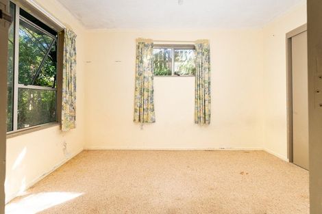 Photo of property in 21b Colchester Crescent, Newlands, Wellington, 6037