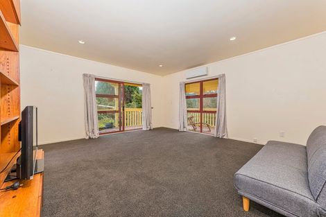 Photo of property in 772 West Coast Road, Oratia, Auckland, 0604