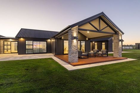 Photo of property in 1203 Camerons Line, Aorangi, Feilding, 4775
