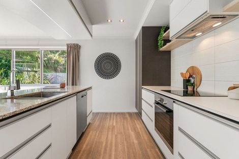 Photo of property in 4 Fender Close, Pyes Pa, Tauranga, 3112