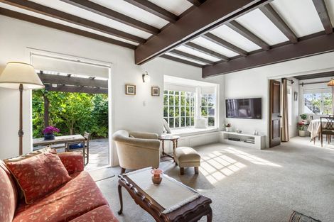 Photo of property in 2/6 Elderwood Lane, Belmont, Auckland, 0622