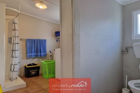 Photo of property in 39 Breakwater Road, Moturoa, New Plymouth, 4310