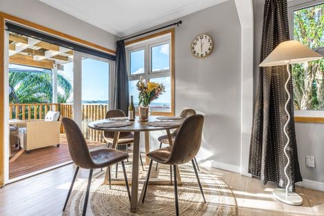 Photo of property in 269 Forest Hill Road, Waiatarua, Auckland, 0612