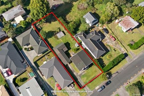 Photo of property in 33 Eastglen Road, Glen Eden, Auckland, 0602