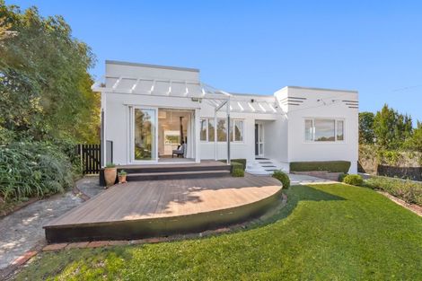 Photo of property in 48 Gurney Road, Kelson, Lower Hutt, 5010