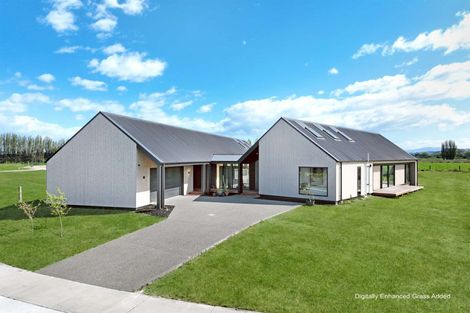 Photo of property in 82 Queens Avenue, Waikuku Beach, 7402