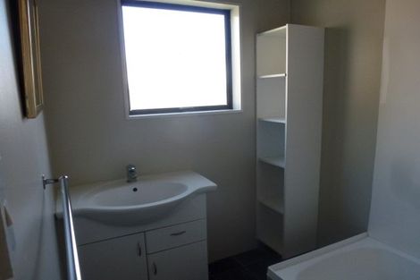 Photo of property in 38a Kaitemako Road, Welcome Bay, Tauranga, 3112