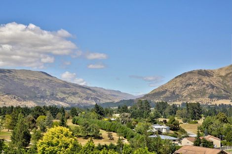 Photo of property in 21 Mount Iron Drive, Wanaka, 9305