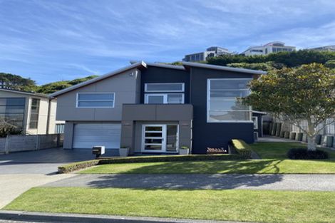 Photo of property in 27 Waverton Terrace, Churton Park, Wellington, 6037