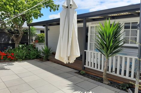 Photo of property in 140 Hastings Street, Sydenham, Christchurch, 8023
