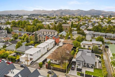 Photo of property in 1/82 Holly Road, St Albans, Christchurch, 8014
