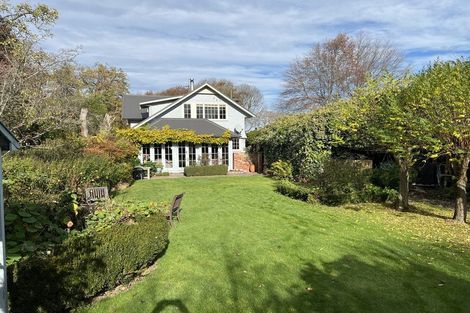 Photo of property in 182 Fendalton Road, Fendalton, Christchurch, 8052