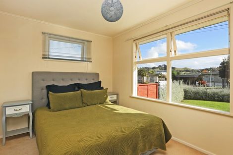 Photo of property in 75 Church Road, Taradale, Napier, 4112