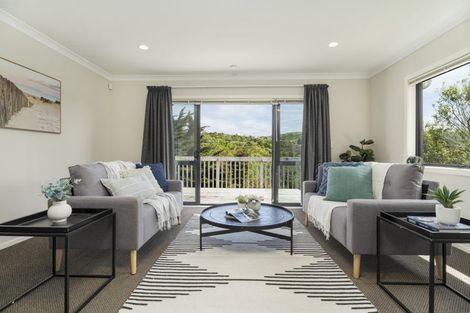 Photo of property in 28c Ronald Woolf Place, Churton Park, Wellington, 6037