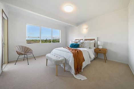 Photo of property in 94 Stapleford Crescent, Browns Bay, Auckland, 0630