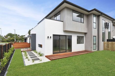 Photo of property in 64u4 Banbury Crescent, Fairfield, Hamilton, 3214