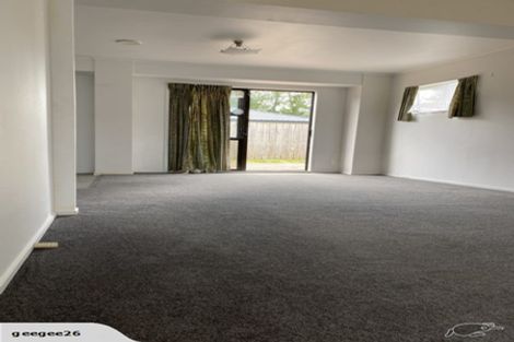 Photo of property in 72a Borich Road, Sunnyvale, Auckland, 0612