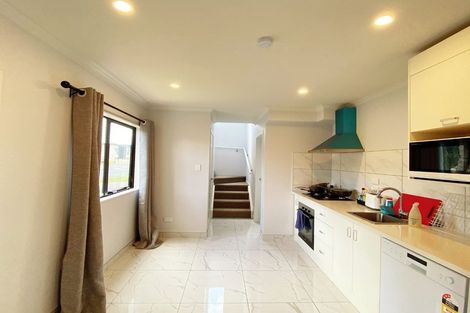 Photo of property in 105u2 Knighton Road, Hillcrest, Hamilton, 3216
