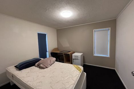 Photo of property in 14 Glendhu Road, Bayview, Auckland, 0629