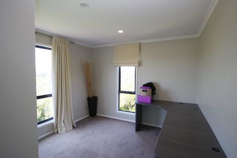 Photo of property in 43 Waverton Terrace, Churton Park, Wellington, 6037