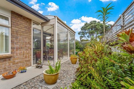 Photo of property in 26b Edward Avenue, Orewa, 0931