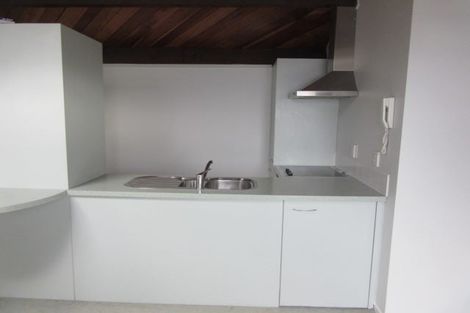 Photo of property in Metro Apartments, 22/220u Thorndon Quay, Pipitea, Wellington, 6011