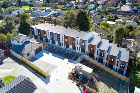 Photo of property in 2/32 Brandon Road, Glen Eden, Auckland, 0602
