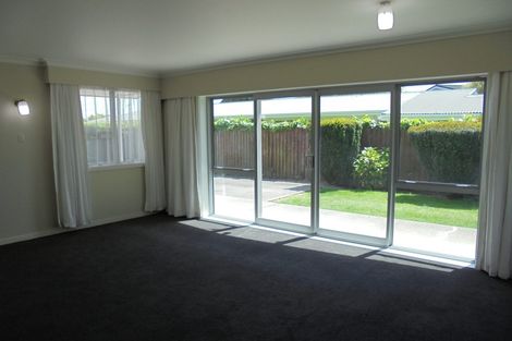 Photo of property in 31 Guinness Crescent, Ilam, Christchurch, 8041